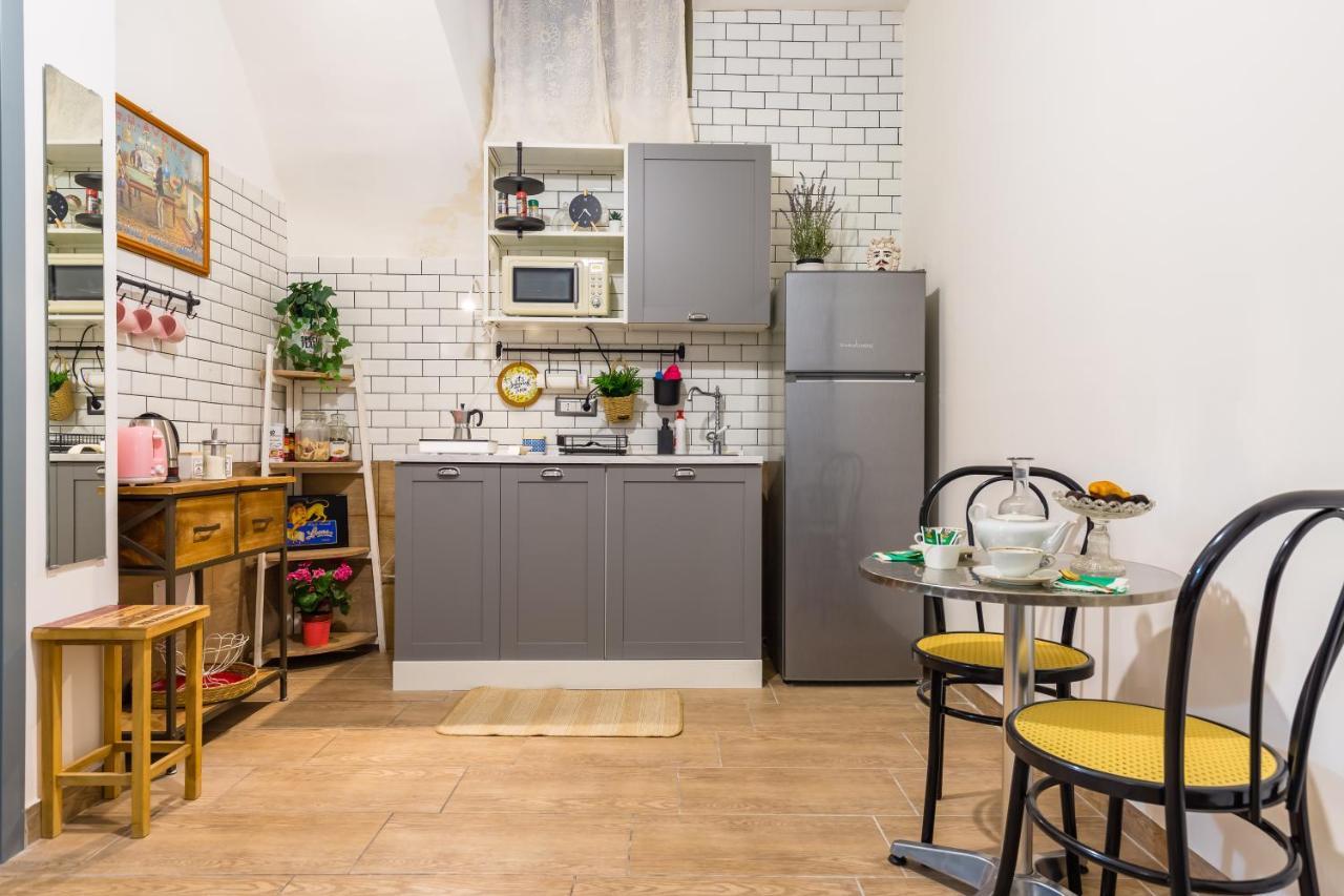 Eccehomo 29 La Casa Di Piero Apartment Napoli Ngoại thất bức ảnh